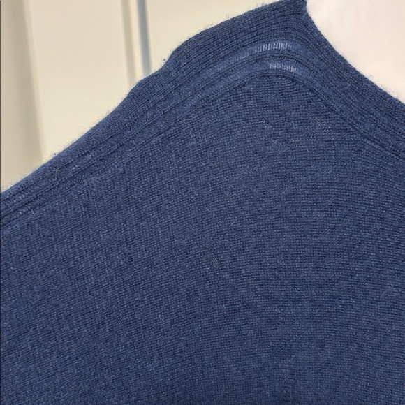 Vince Cashmere Sweater- Size XS - Picture 5 of 5